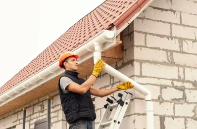 Pose et remplacement de gouttières à Oulches